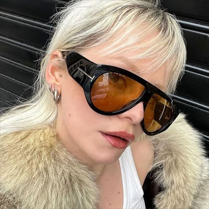 'T' Design Toad Frame Aviator Sunglasses