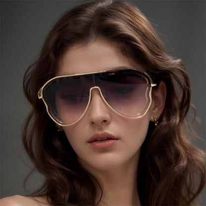 Butterfly Frame Fashion Sunglasses