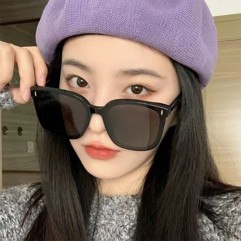 Square Large Frame Simple Sunglasses with Nylon Lenses