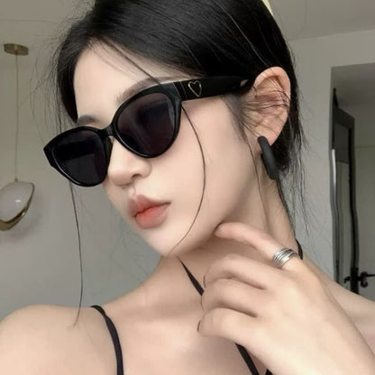 Hipster Heart Temples Cat-Eye Polarized Sunglasses