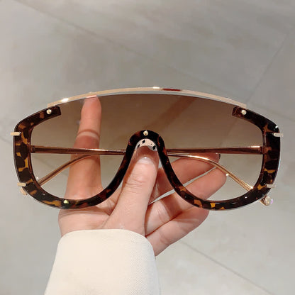 One-piece Oversized Aviator Sunglasses