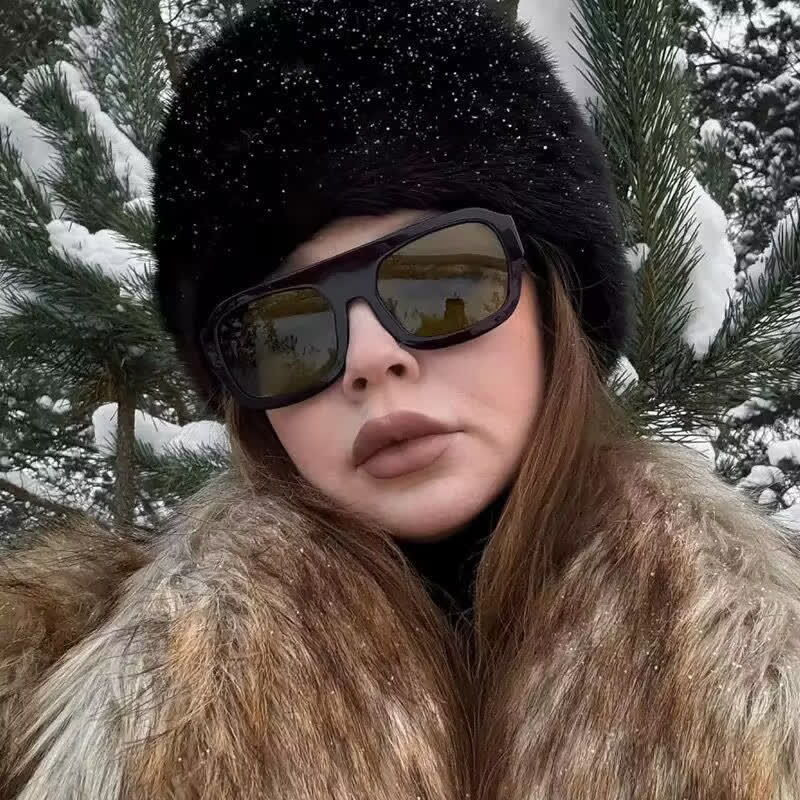Square Large Frame Trendy Sunglasses
