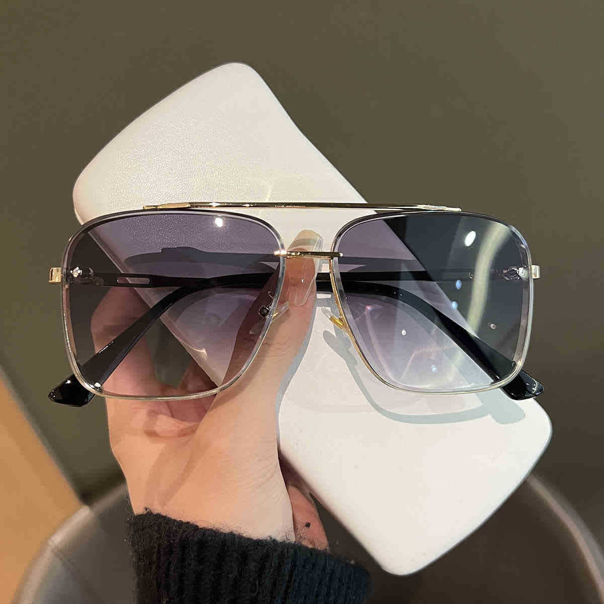 Double Bridges Unisex Aviator Sunglasses