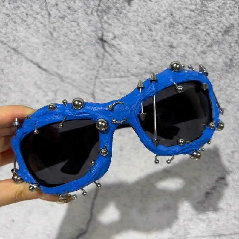 CyberPunk Style Irregular Shaped Rivet Decor Sunglasses for Party