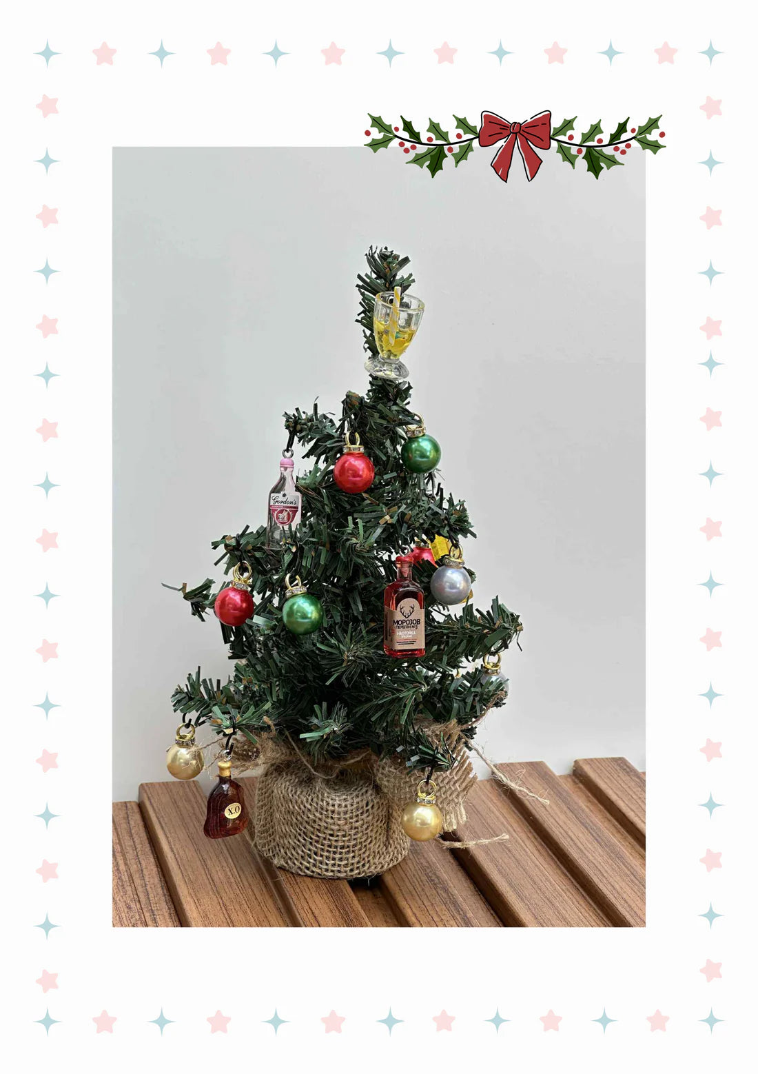 🎁Fast Free Shipping🎄Mini Christmas Tree with Happy Hour Ornaments