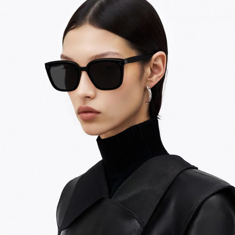 Fashion Square Frame Black Sunglasses with Nylon Lenses