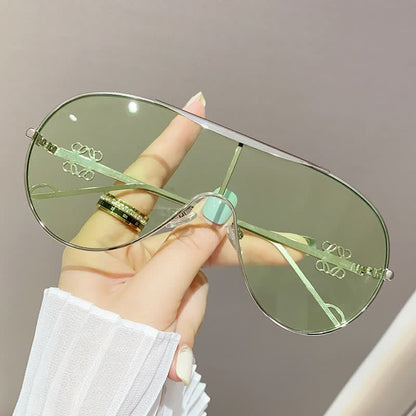 Oversized One-piece Aviator Sunglasses
