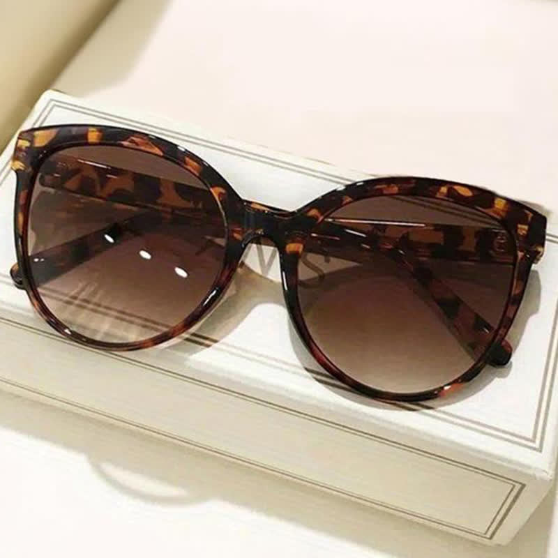 Cat-Eye Oversized Frame Hipster Sunglasses