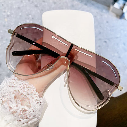 Butterfly Frame Fashion Sunglasses