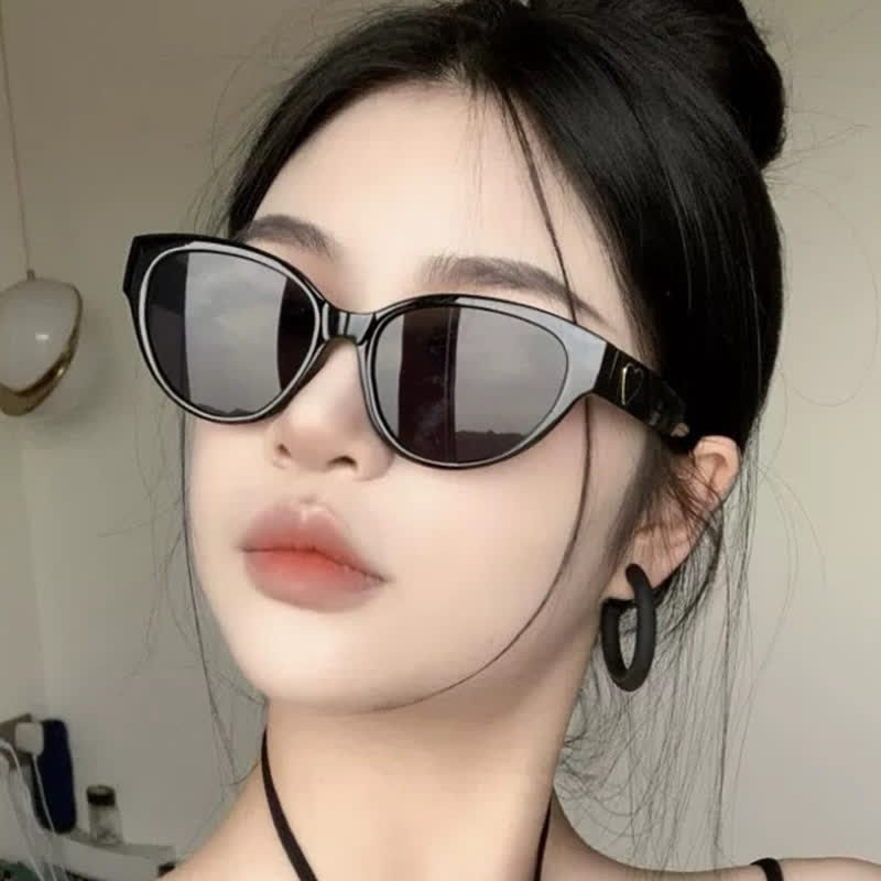 Hipster Heart Temples Cat-Eye Polarized Sunglasses