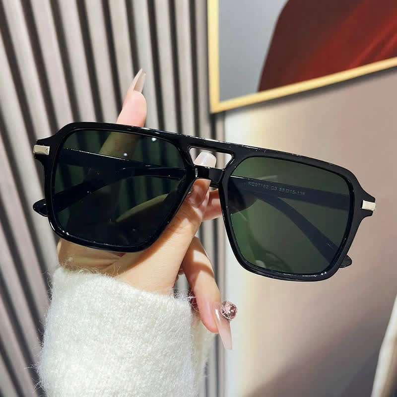 Black/Green
