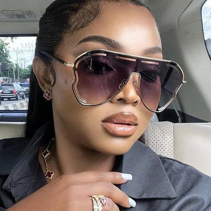 Butterfly Frame Fashion Sunglasses