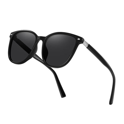 Trendy Sports Polarized Oversized Sunglasses with Mirrored Lens