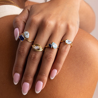 Mother & Daughter Infinity Ring – A Bond Forever Engraved in Stone