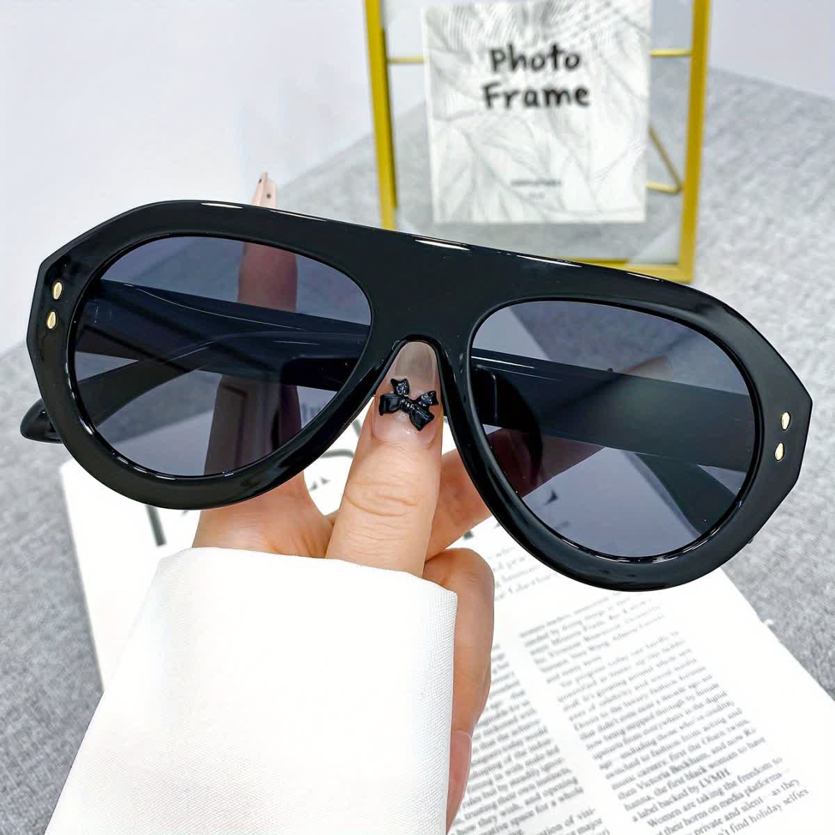Women's Hipster Aviator Sunglasses