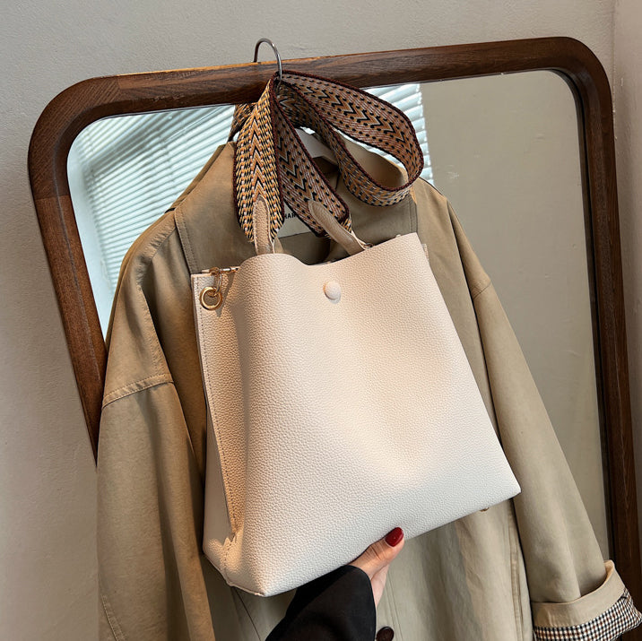 Montelise | Crossbody Bucket Bag