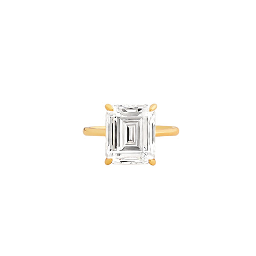 Emerald Cut Solitaire Ring – A Timeless Icon of Clarity & Grace