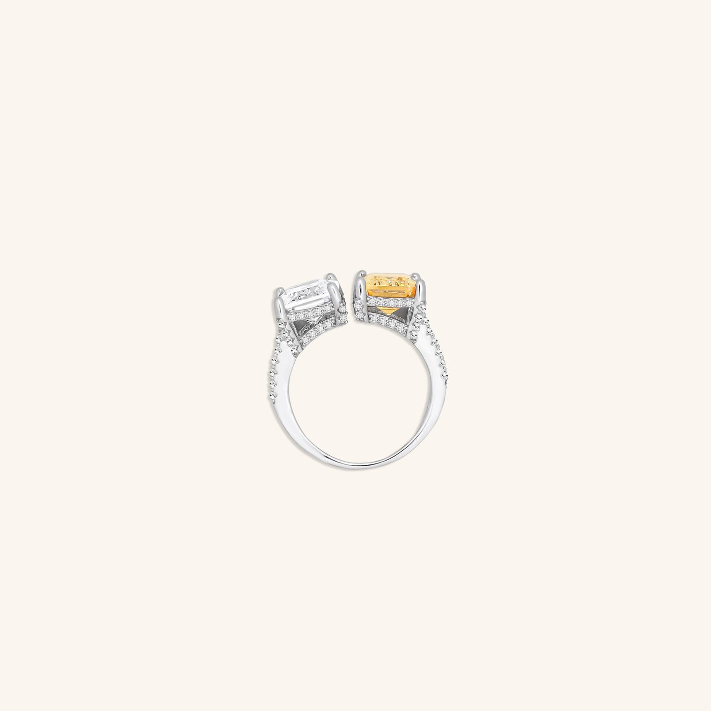 Two-Stone Yellow & White Diamond Ring – Golden Clash of Timeless Sparkle