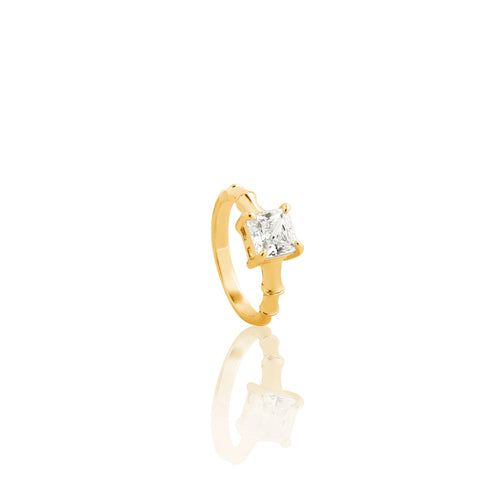 Four-Prong Bamboo Princess Ring – Minimalist Sparkle with Oriental Charm