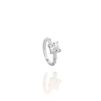 Four-Prong Bamboo Princess Ring – Minimalist Sparkle with Oriental Charm