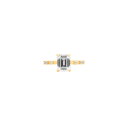 Chain-Link Emerald Cut Ring – Golden Links Holding Timeless Clarity