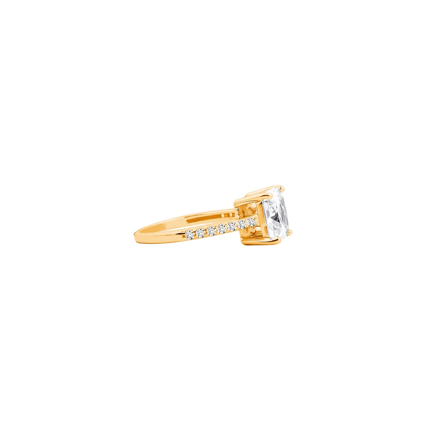 Princess Cut Solitaire Ring – A Square of Timeless Sparkle