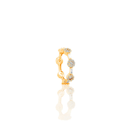 Vintage Floral Diamond Eternity Ring – Golden Scrolls & Sparkling Clusters