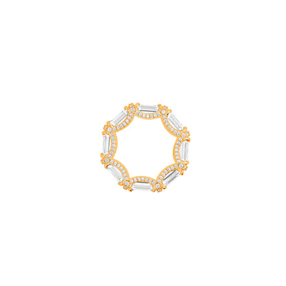Vintage Baguette Diamond Eternity Ring – Golden Filigree of Timeless Royalty