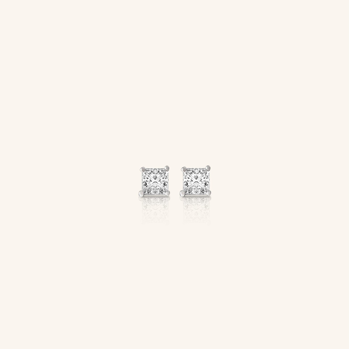 Princess Small Solitaire Stud