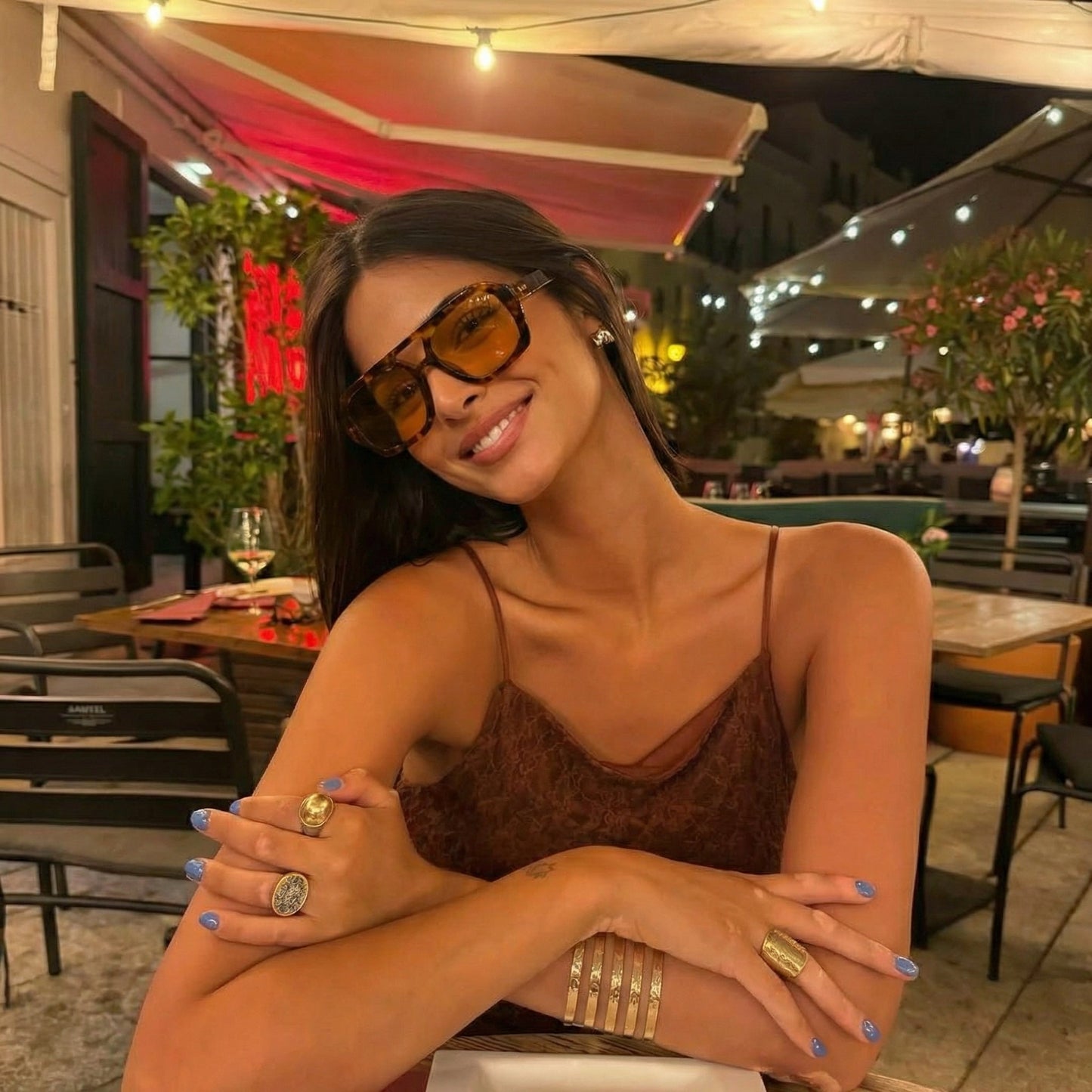 Vintage Tortoiseshell Geometric Sunglasses – Retro Amber Glow for Your Days