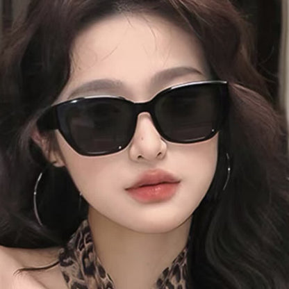 Cat-Eye Thick Temples Hipster Sunglasses