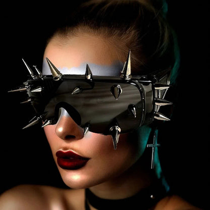 Rivet Decor Y2K Cyberpunk Hipster Sunglasses