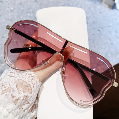 Butterfly Frame Fashion Sunglasses