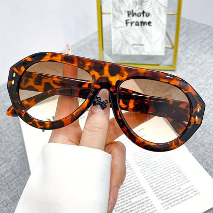 Women's Hipster Aviator Sunglasses